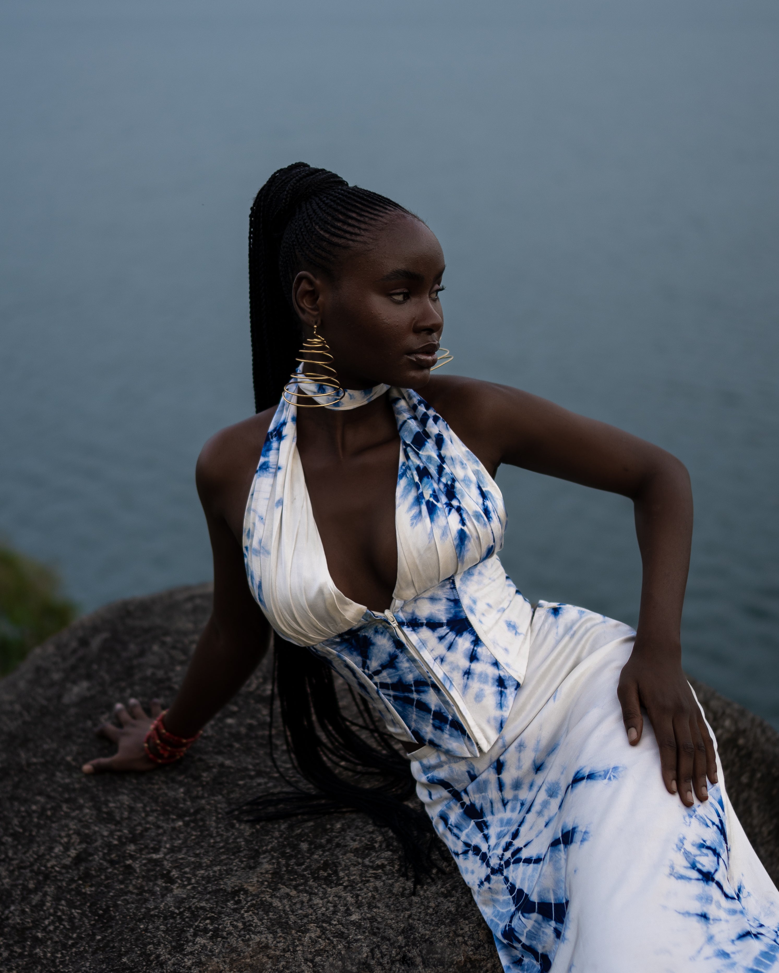 Kosi V-Neck Halter Top