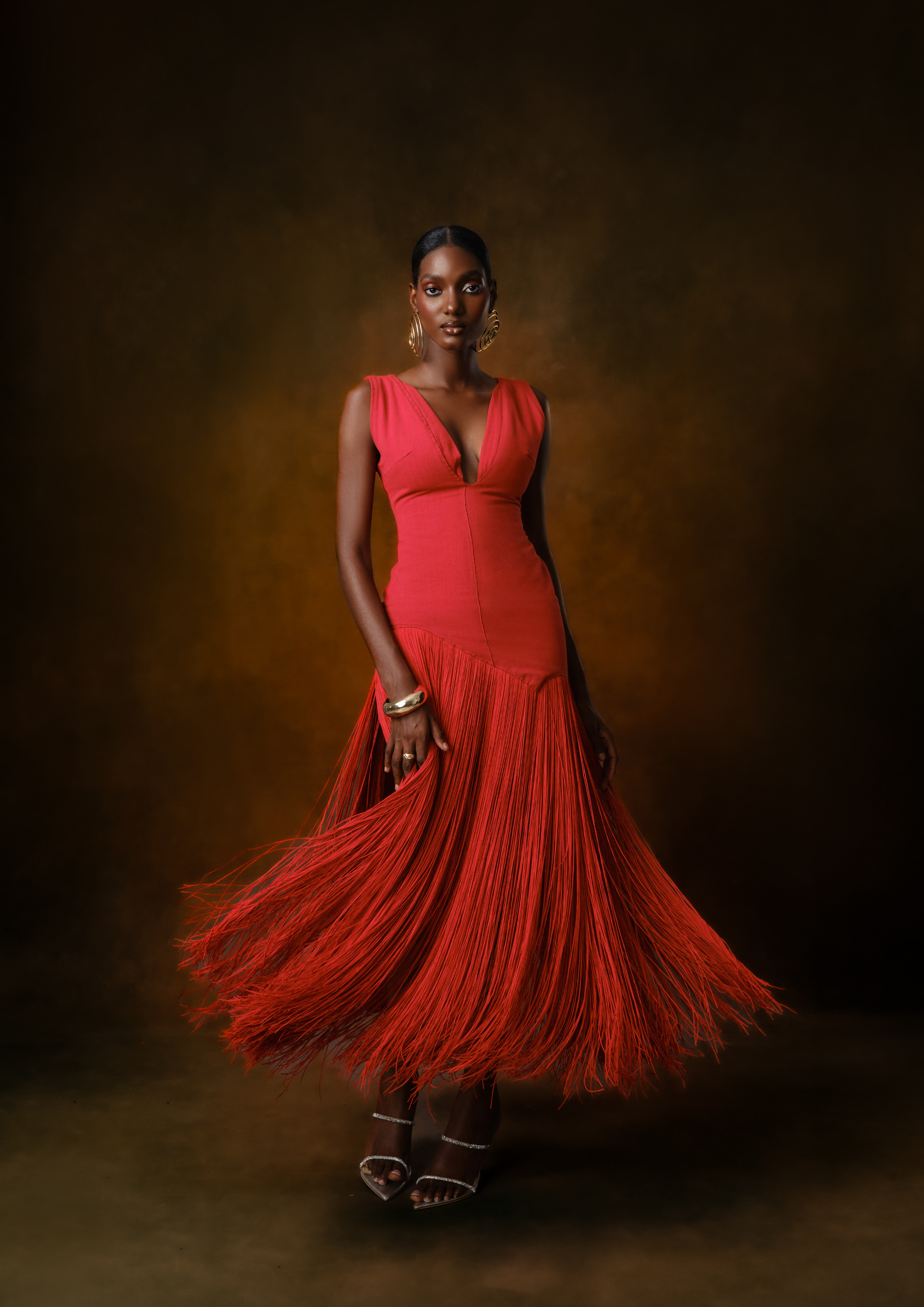 Jade Fringe V-Neck Maxi Dress – KÍLẸ̀ŃTÀR