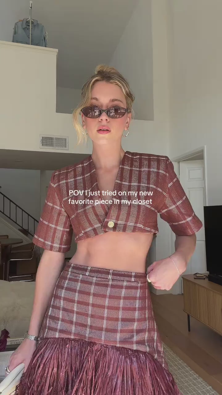 Madison Lynn influencer in kilentar brown ano two piece